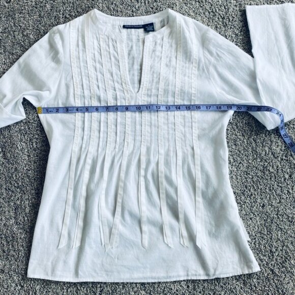 Chelsea and Theodore ribbon detail light cotton blouse w flared sleeves. Size 6 - Picture 9 of 10